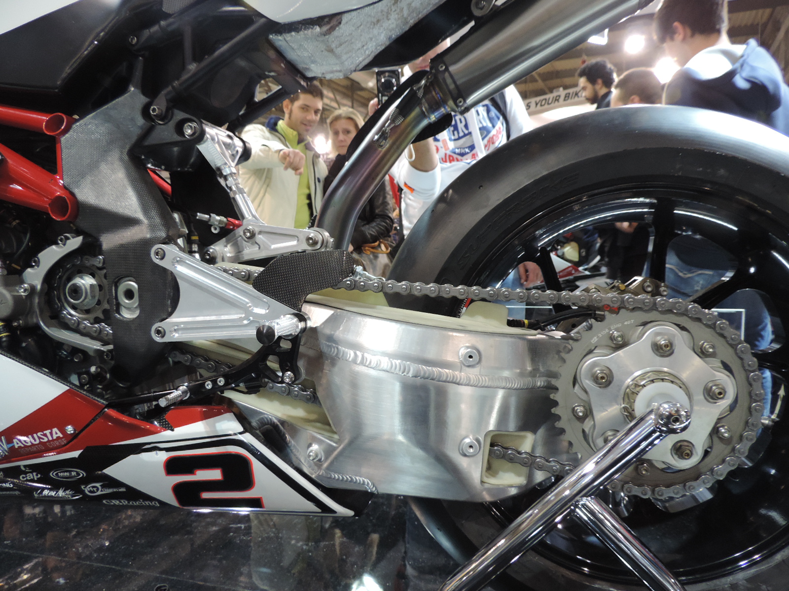 moto - [Moto2] Suter - Page 12 545691Eicma2015033