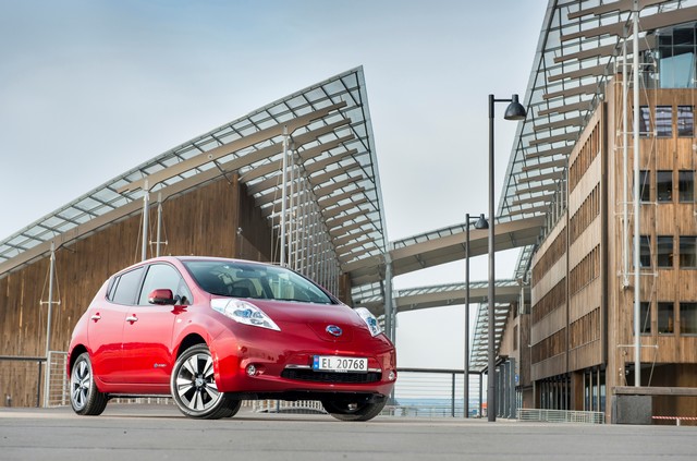 Nissan LEAF : Bien Plus Qu'une Seconde Voiture 545856newnissanleaf