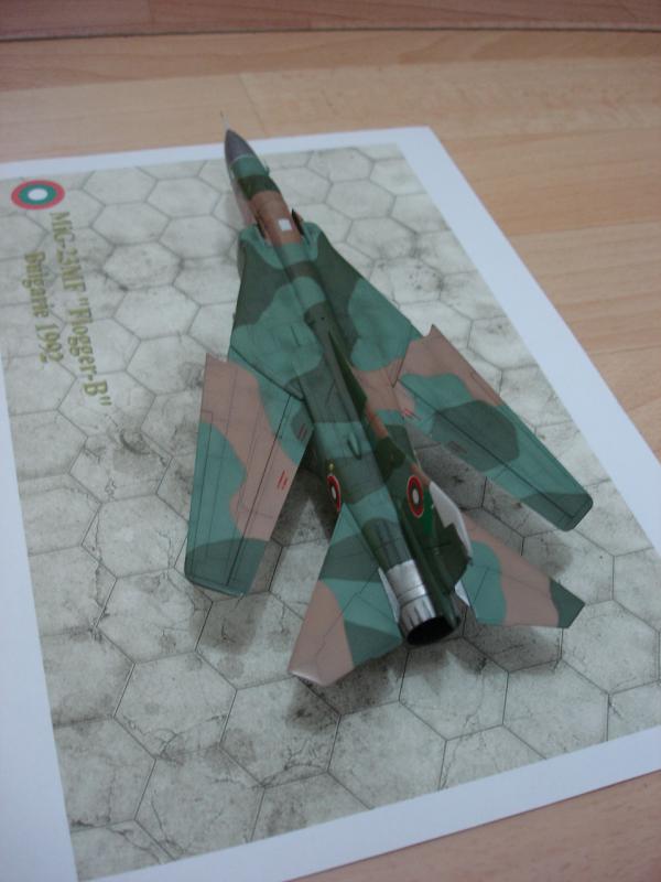 [Hasegawa] MiG23 MF "Flogger-B" 1/72 - Page 8 556480DSC06323