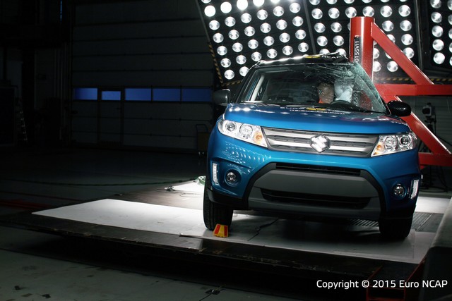 Le tout nouveau Suzuki Vitara décroche cinq étoiles aux crash-tests Euro NCAP 565736SuzukiVitaracrashtestsEuroNCAP5