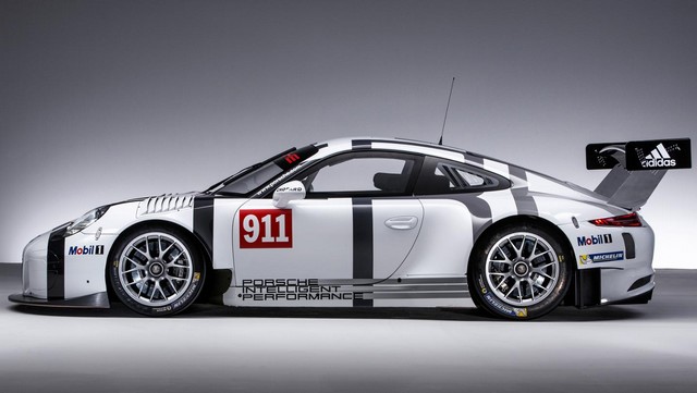 Porsche dévoile officiellement sa nouvelle 911 GT3 R 570218PorscheAG911GT3R2015