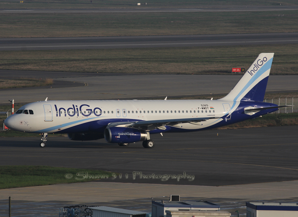 Toulouse-Blagnac - Novembre 2012 - Page 10 574145A320200IndigoAirlinesFWWDT002cn5365TLS131112EPajaud