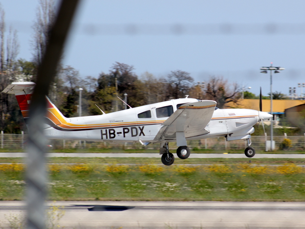 Aeroport Cannes - Mandelieu LFMD MARS 2014 575037IMG3770