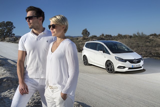 Un véritable salon mobile connecté : le nouvel Opel Zafira 576410OpelZafira300733