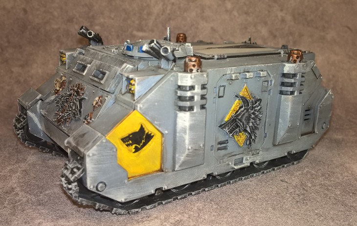 Space Wolves - Typhon... un peu particulier  - Page 3 588476Rhino23