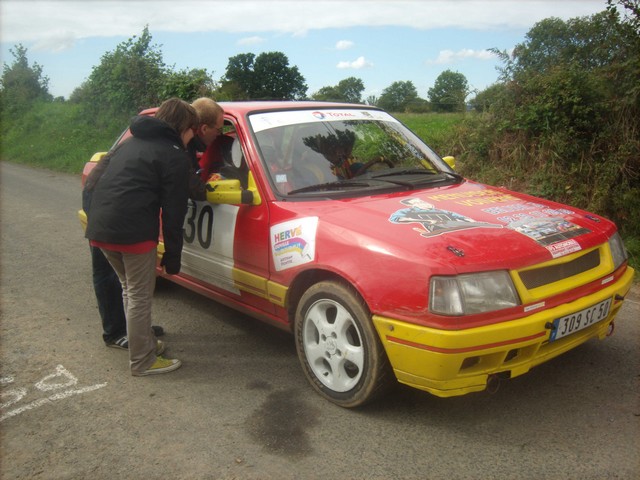 30ème rallye tessy sur vire-gouvets (Dimanche Point-Stop) 588892Sep05298