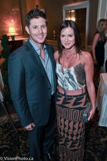  photos jensen ackles et danneel ackles 592512OnceUponACureGalasupernatural26024521479720