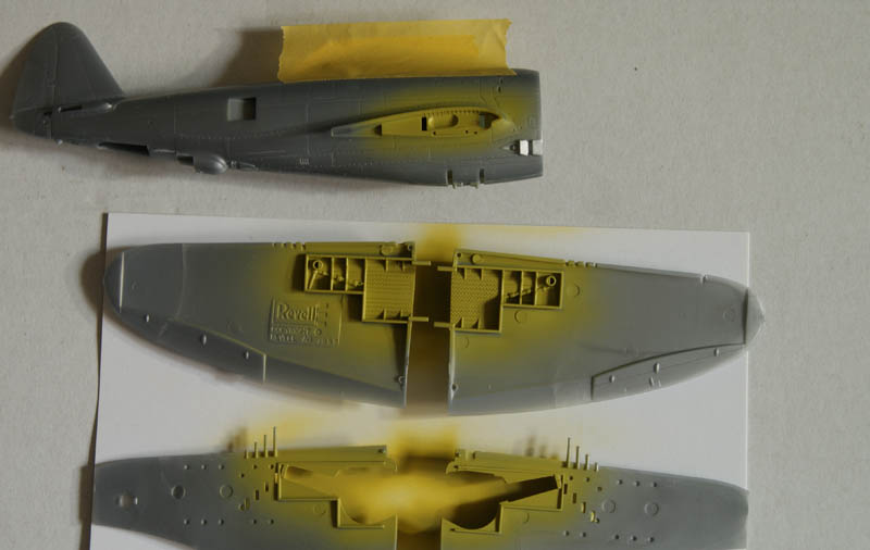 [MC5 - P47] Comparatif de P47D Thunderbolt au 1/72. Tam Aca peinture y'a qu'à, Hasegawa décals et des dégats, academy ...aussi - Page 2 596885revpuits01