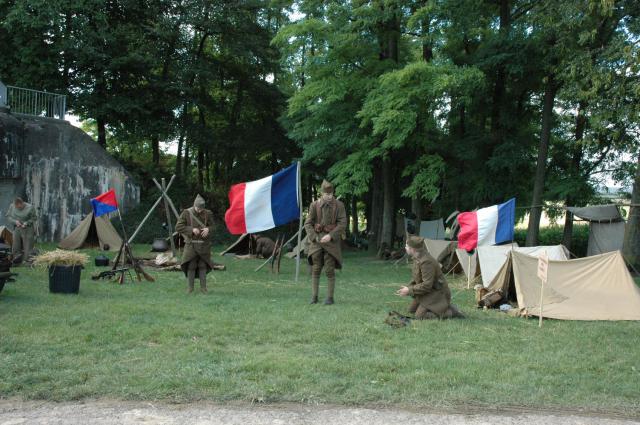 Reconstitution à la casemate de l'Aschenbach - Page 8 600774DSC9991