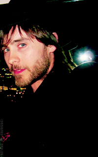 Jared Leto - Page 2 604117J78