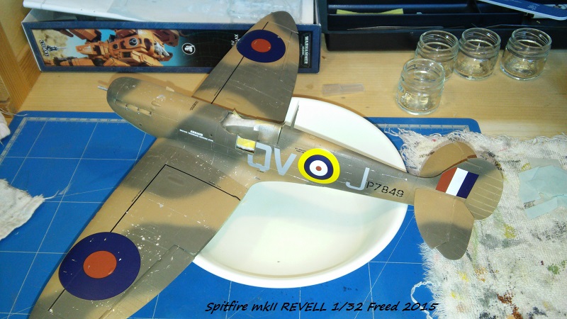 Spitfire Mk. IIa Revell 1/32 [Abbygaëlle] - Page 6 61450020151126113636