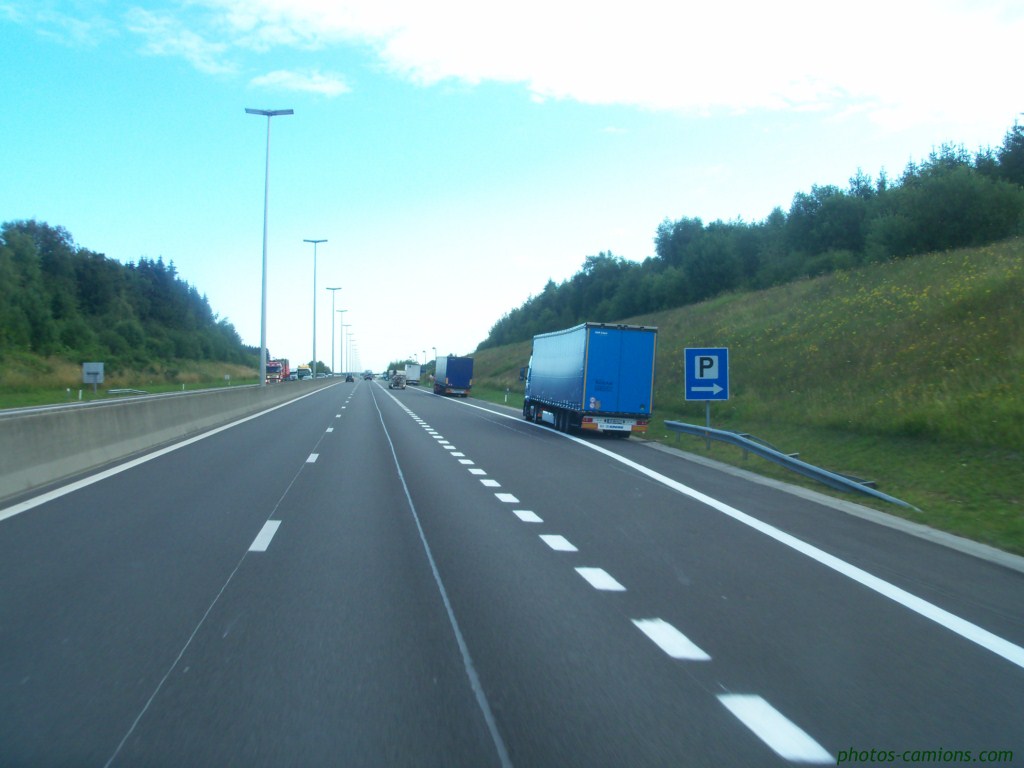 Les parkings d'autoroutes - Page 2 6160407IIX119Copier