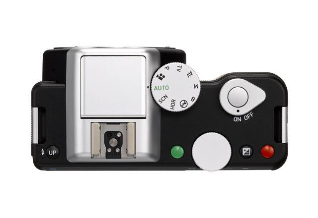 Pentax K-01 à objectifs interchangeables 617691K01BBb