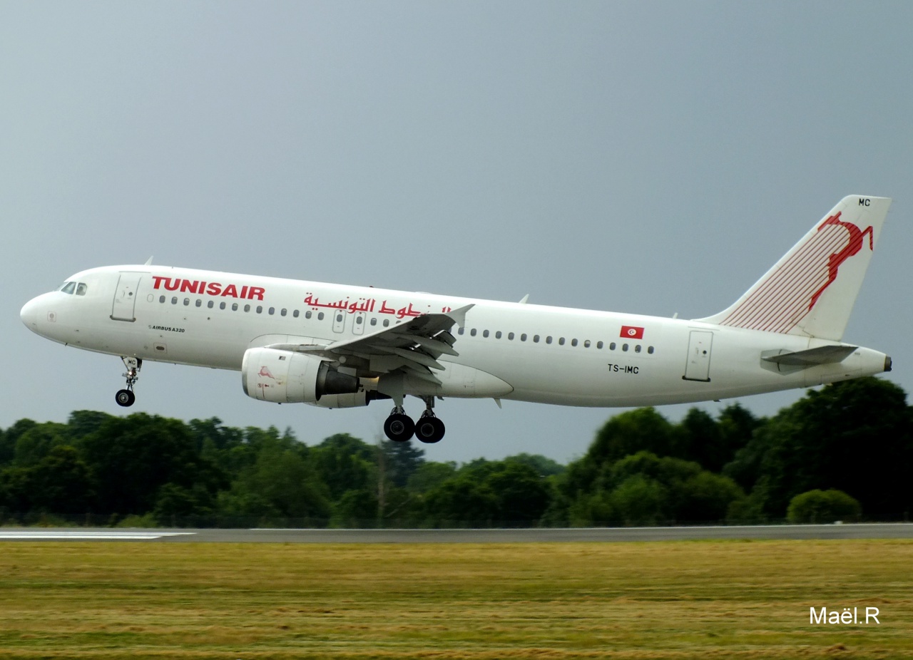 Spotting 29 juin : Boeing 757 Privilège 619722JuinN16022