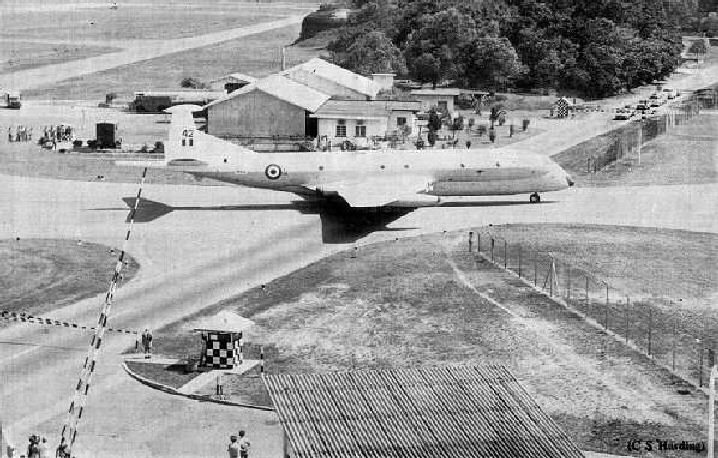 HAWKER-SIDDELEY (BAE) NIMROD 621611HawkerSiddeleyNimrodRAFChangiSingapourvaluation