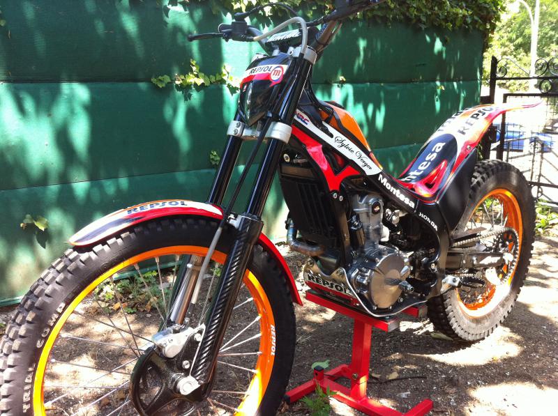 Montesa 4 RT Repsol 2010 624154IMG0390