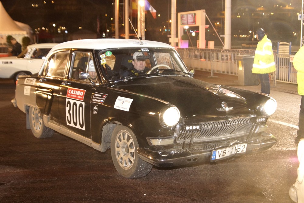 MONTE CARLO HISTORIQUE 2015 - Page 4 626252DSC0088N300dpartport