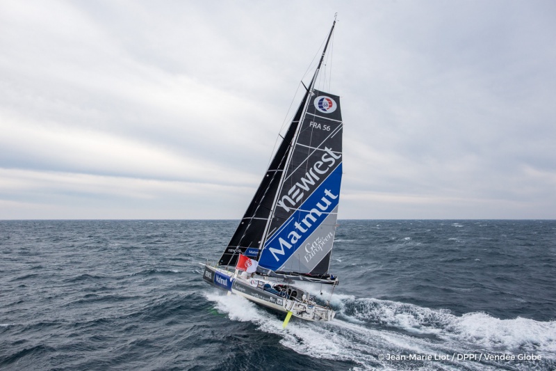 L'Everest des Mers le Vendée Globe 2016 - Page 5 641642sailingaerialimagesoftheimocaboatnewrestmatmutskipperfabriceamedeofraduringtrainingforthevendeeglobe2016offbelleileinsouthbrittanyonoctober122016photojeanmarieliotdppivendr16801200