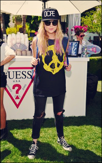 Ashley Benson 6419100361284297E3