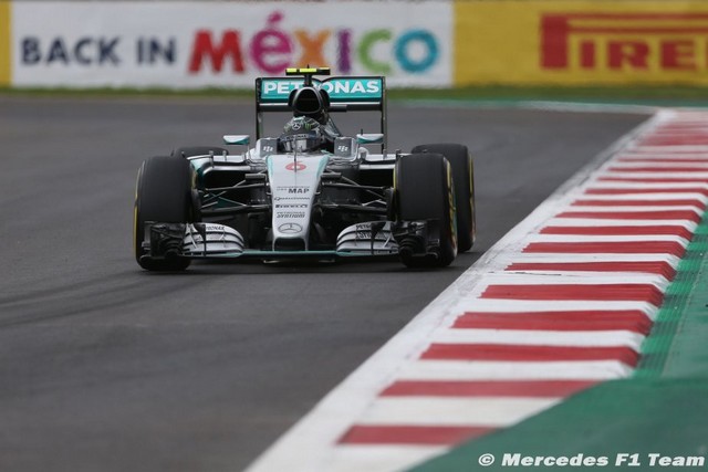 F1 GP du Mexique  2015 (éssais libres -1 -2 - 3 - Qualifications) 6568182015NicoRosberg1