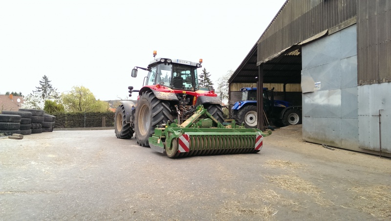 Photos de vos tracteurs - Page 19 66305520140403143216