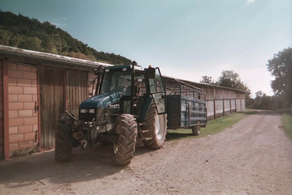 Photos de vos tracteurs - Page 15 67253103128a