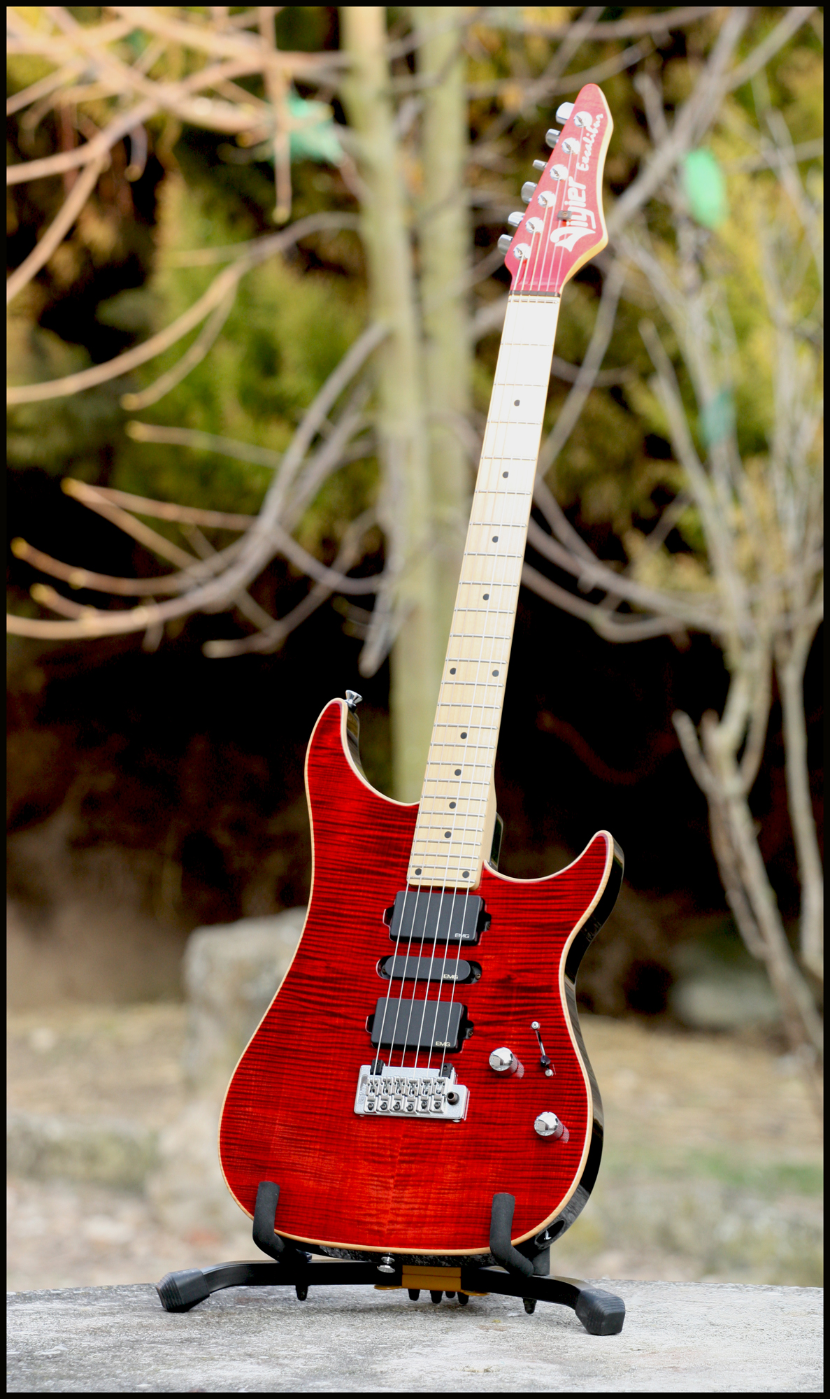 Vigier Excalibur Ultra rubis red in the place ! 67568870v1