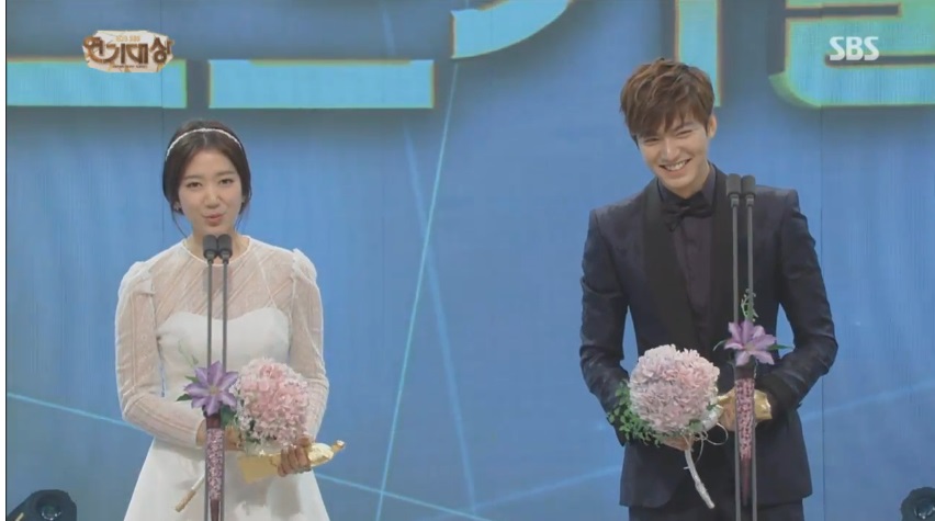 Park Shin Hye au SBS Drama Awards 2013 676829942