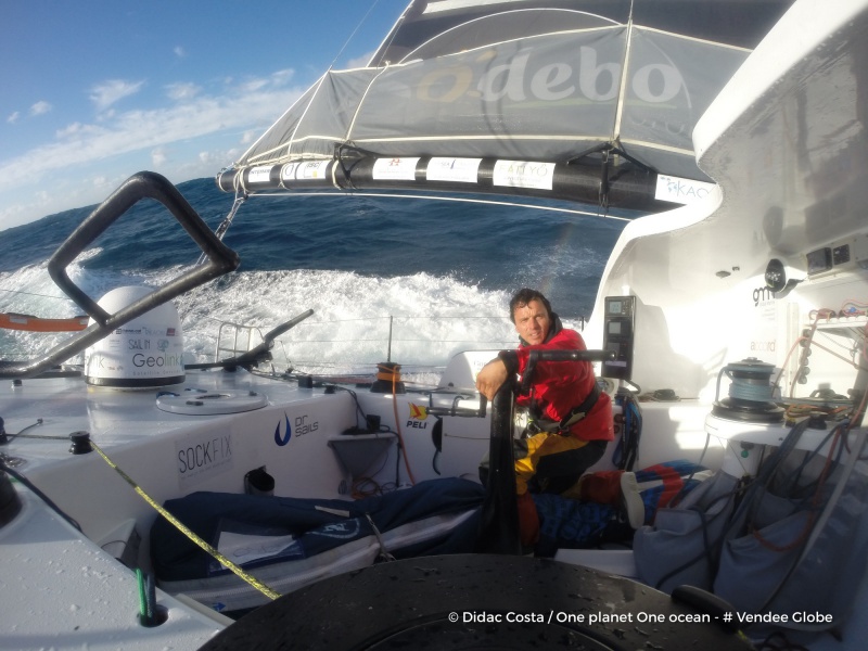 L'Everest des Mers le Vendée Globe 2016 - Page 5 679026photosentfromtheboatoneplanetoneoceanondecember8th2016photodidaccostaphotoenvoyeedepuislebateauoneplanetoneoceanle8decembre2016photodidaccostar16801200