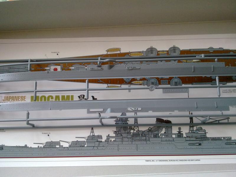 croiseur lourd Mogami au 1/350 par Pascal 94 - Tamiya  68738820092010779