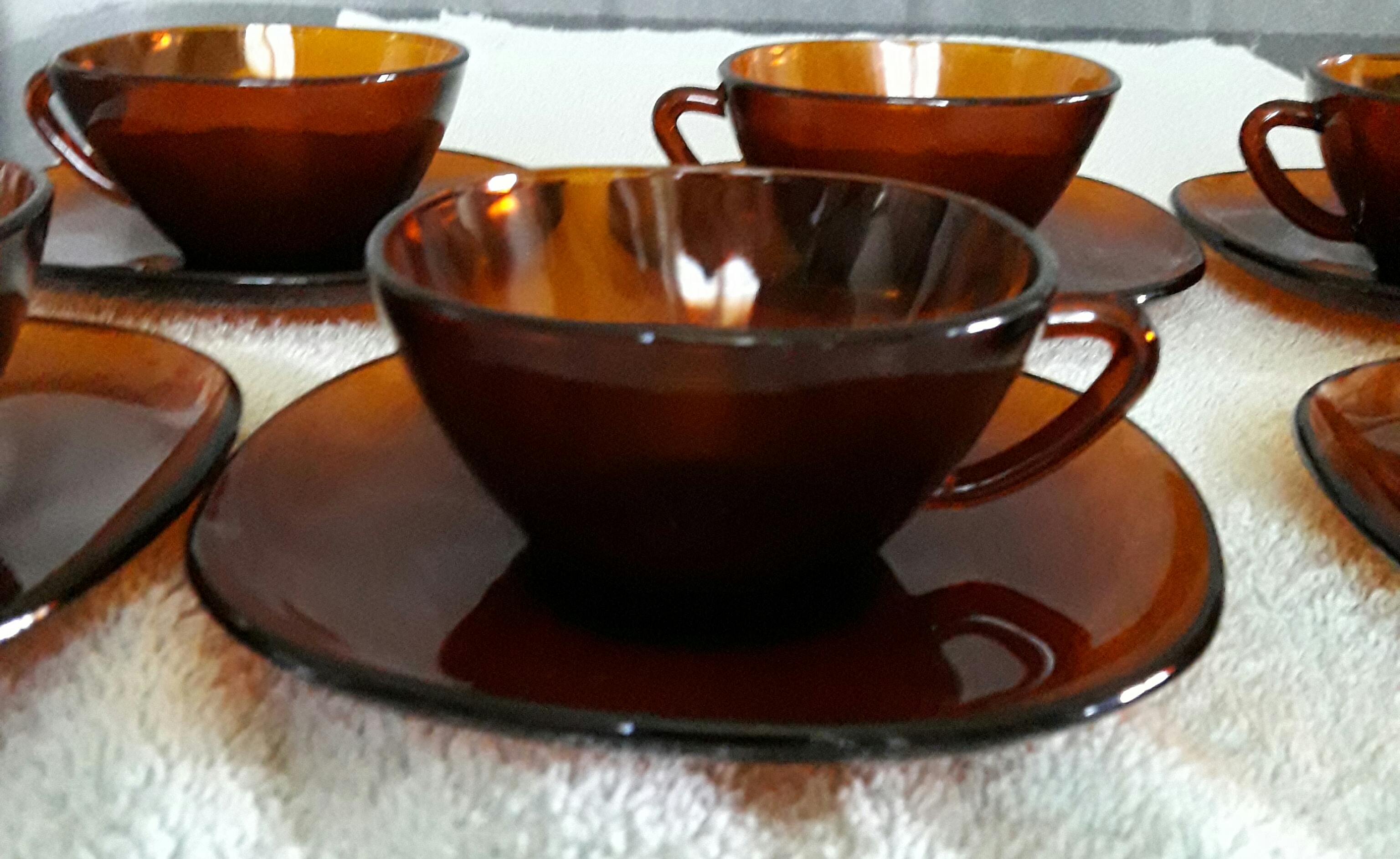 LOT 6 TASSES + 6 SOUCOUPES BRUN FONCE VERECO FRANCE 69373420170806173404