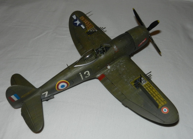 P-47 Français [Academy 1/48] 697384DSCN7560