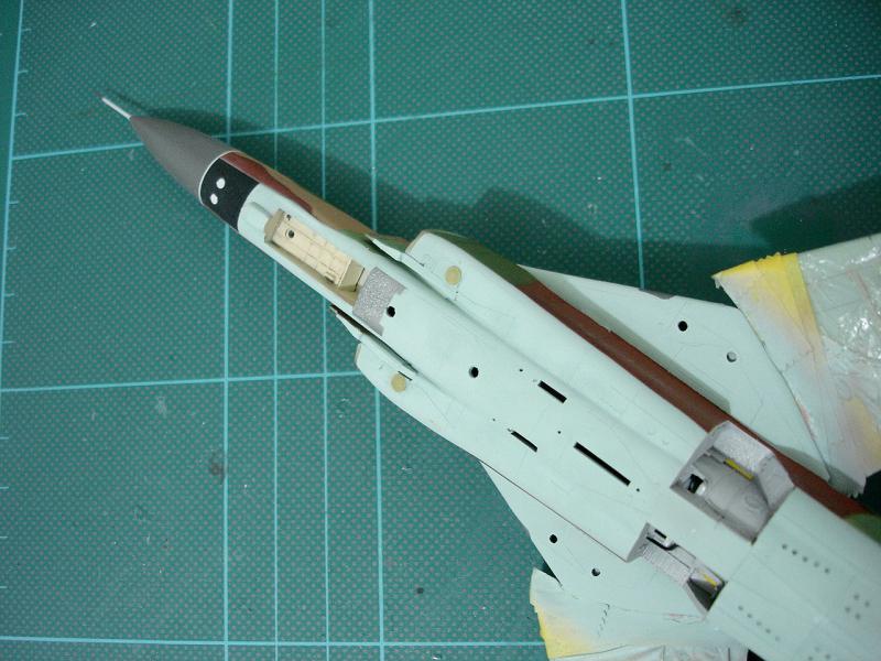 [Hasegawa] MiG23 MF "Flogger-B" 1/72 - Page 7 704326DSC06311