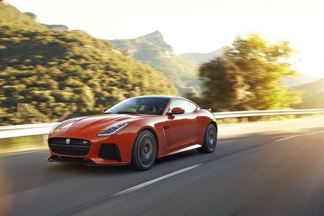  Nouvelle Jaguar F-TYPE SVR : La Supercar Capable D'atteindre 322 km/h Par Tous Les Temps 708074JAGUARFTYPESVR11COUPELocationLowRes