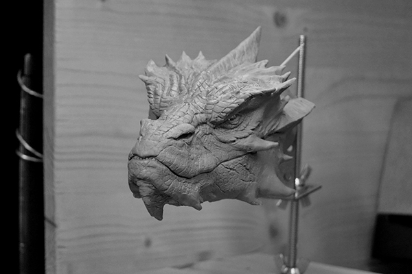 Projet buste Smaug par Seb Custom - Page 4 711440DSC1514