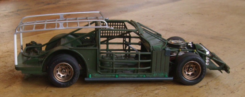 nascar façon "Mad Max" 1/24 [ en cour de montage] 721571GEDC5117