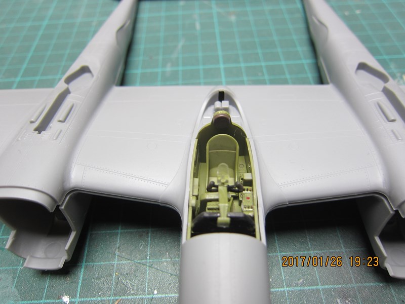 [HOBBYBOSS] LOCKHEED P-38 L-5 LIGHTNING du projet AA Réf 85805 723262IMG4280Copier