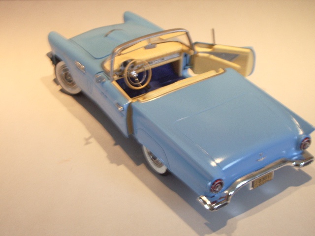 ford thunderbird 1957 au 1/16 725938IMGP8720