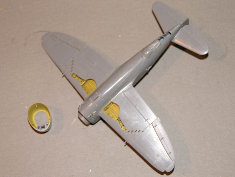 [MC5 - P47] Comparatif de P47D Thunderbolt au 1/72. Tam Aca peinture y'a qu'à, Hasegawa décals et des dégats, academy ...aussi - Page 3 727798tamcroix01