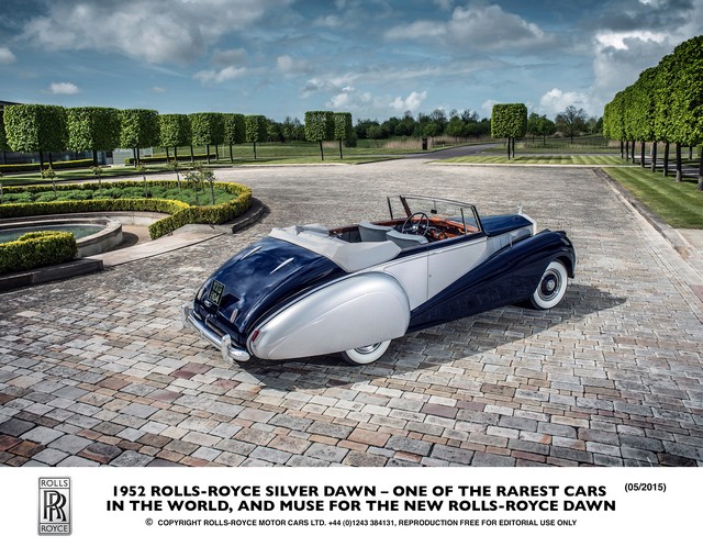 La nouvelle Dawn de Rolls-Royce Motor Cars : une aube nouvelle pour le luxe automobile 732129P90183757