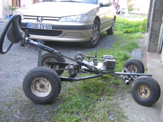 Tracteur à vapeur routier sur pneus de 250 kg 733952IMG2302