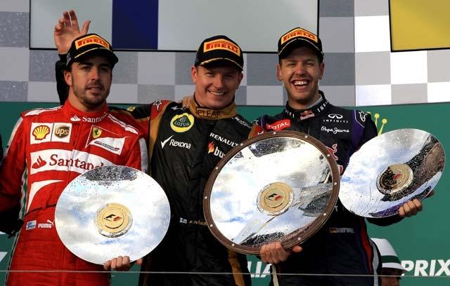 F1 GP d'Australie 2013 : Victoire Kimi Räikkönen 7355862013GPaustralieFernandoAlonsoKimiRikknenSebastianVettel1