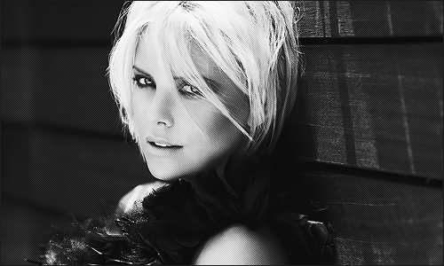 Candice B. Bloosberke// Charlize Theron 745672theron_2