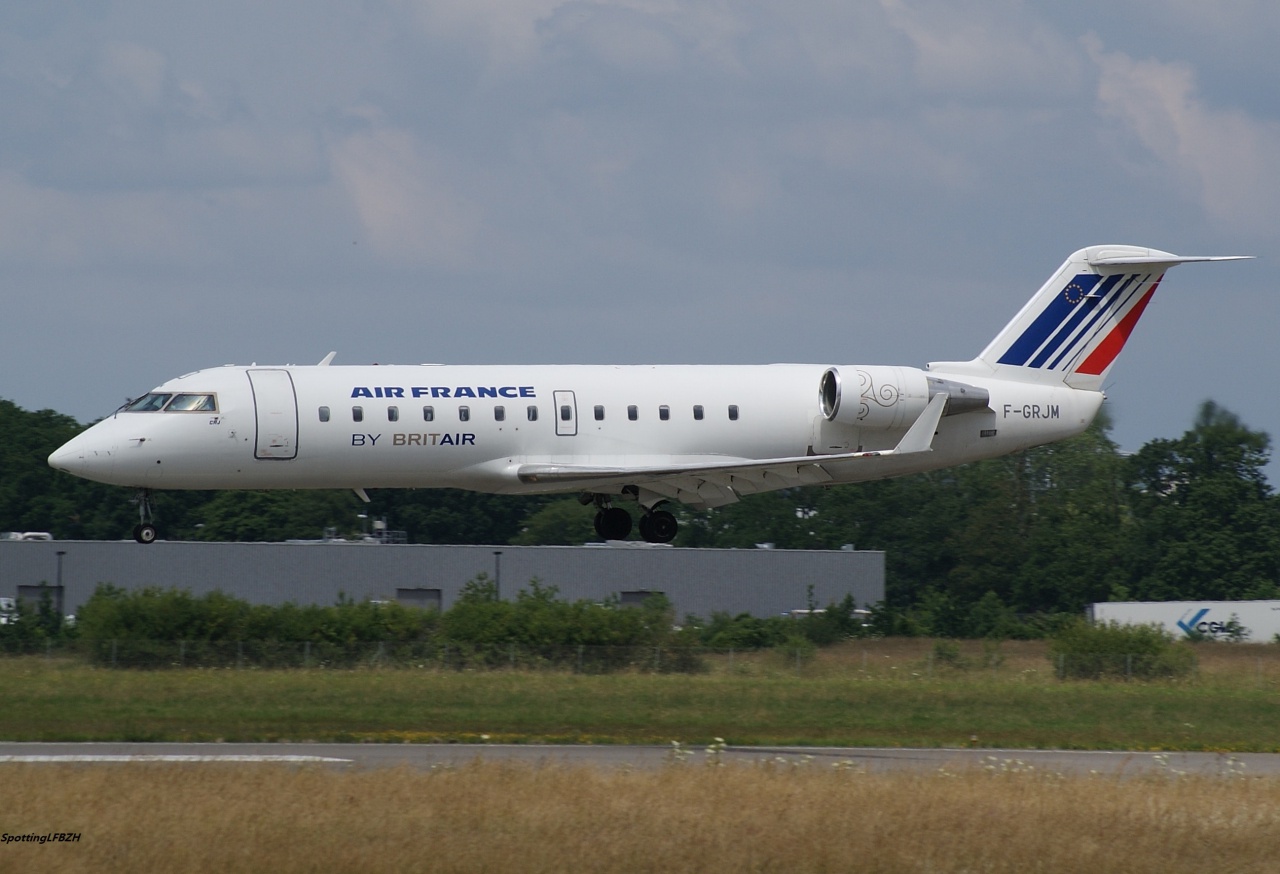  Boeing 737-86N(WL) Travel Service OK-TVT + Divers le 14 Juin 2014  753973DSC05198