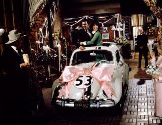 Le Nouvel amour de Coccinelle: 755345photo_Le_Nouvel_amour_de_Coccinelle_Herbie_Rides_Again_1974_1