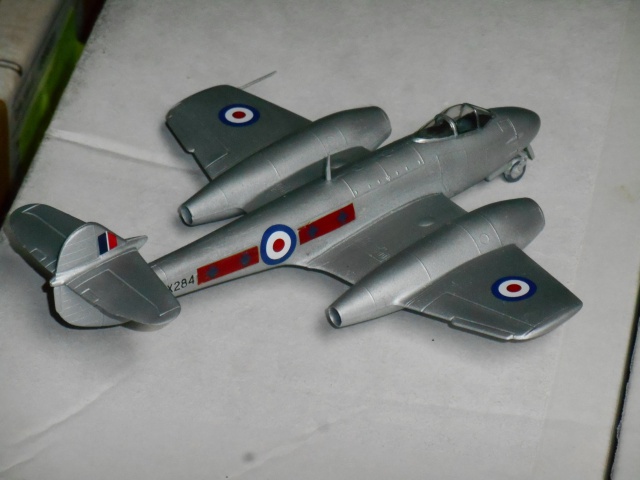 GLOSTER METEOR F.MK IV      kit FROG 1/72 (VINTAGE) 757092DSCN9577