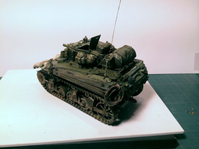 stuart M5A1 (afv au 1/35)normandie - Page 2 762008iphone3004