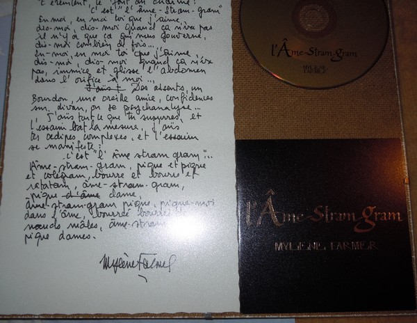 [Terminé] CD Promo "Ame Stram Gram" 764448DSCN0169