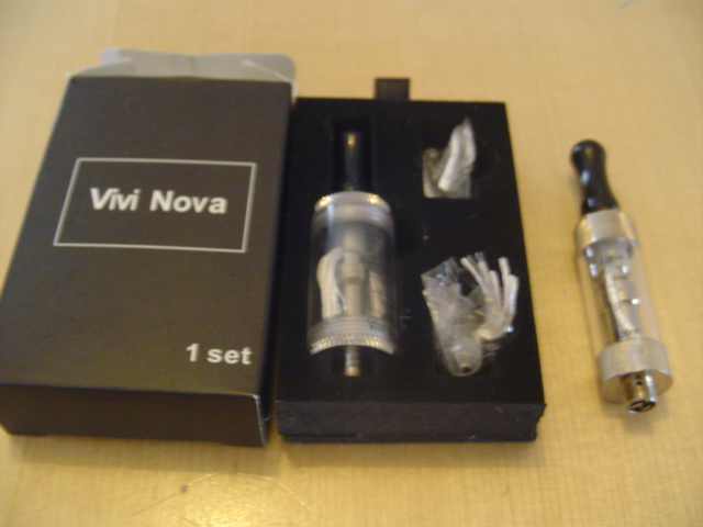 [Vendu]  Clearomiseurs X6 V2 - Vivi Nova V3,V9 et Mini - tube eVic 18650 769796DSC07856