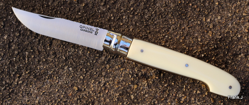 Opinel "custom" 2014 made in Frank - Page 2 770393IMG3095